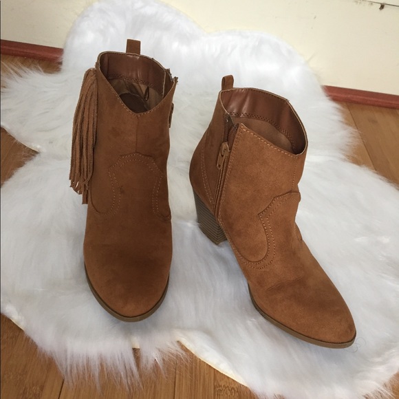 Express Booties Block Heels - Picture 1 of 6